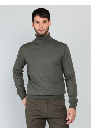 Sweater Cuello Alto Regular...