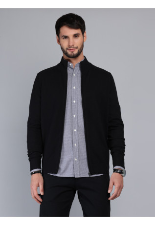 Sweater Cuello Alto Regular...